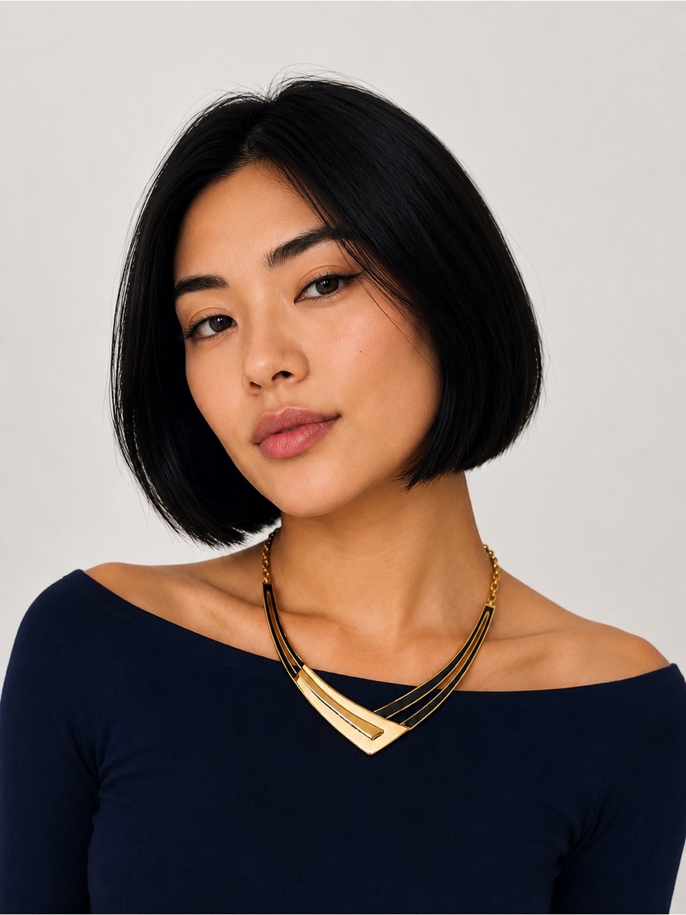 Vintage Signed Monet Navy Cream Enamel Gold Tone Modernist Statement Necklace